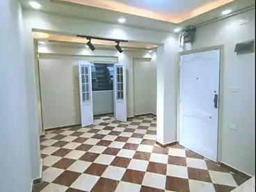 Apartments For sale in Street 16 El Eslah, El Falki, 65 sqm
