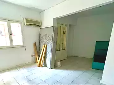 Corporate Branch For rent in Abou Quer St - El Horeya Rd, Ganaklis, 165 sqm