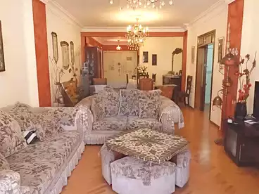 شقق مفروشة للإيجار في ثروت، الاسكندرية، 140 متر