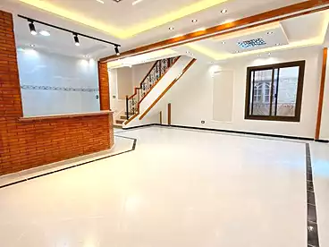 دوبلكس للبيع في شاطئ النخيل - ٦ اكتوبر، العجمي، 160 متر