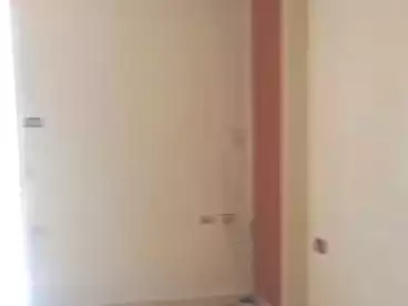 Apartments For sale in Ibrahim Abd El Razik St, Ain Shams El Sharkia, 110 sqm