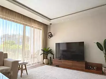 Furnished Apartment For sale in Lake View Residence - El Hazek, Compounds in New Cairo, 140 sqm