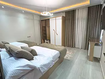 Apartments For sale in Ahmed Tayseer St., Ard El Golf, 220 sqm