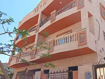 Apartments For rent in Neighbourhood 2, Third Neighborhood East - Hay Marbella, 240 sqm