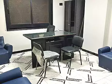 عقارات للإيجار في شارع صقر قريش، شيراتون، 100 متر
