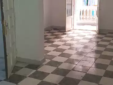 Offices For rent in Khaled Ibn El Waleed St., Miami, 130 sqm