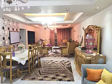 شقق للإيجار في شارع المجزر الالي، اللبيني، 226 متر