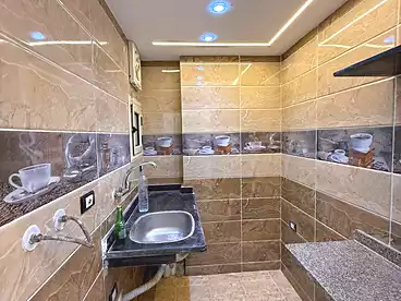 عقارات للبيع في شارع خليل حماده، سيدي بشر بحري، 100 متر
