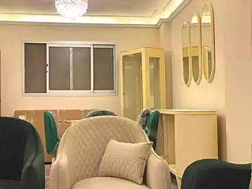 شقق للبيع في شارع البرنسيسة، البيطاش، 100 متر