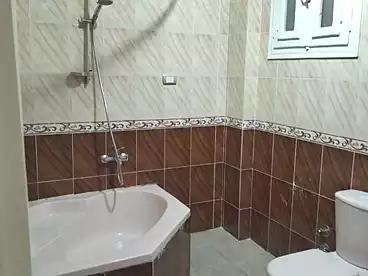 Apartments For sale in Iskandar Ibrahim St., Miami, 180 sqm