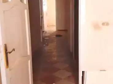 Apartments For sale in El Warsha St., El Hanouvel, 80 sqm