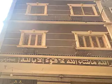 عمارات للبيع في اللبيني، فيصل، 125 متر