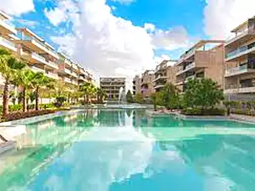 Apartment with Garden For sale in Lake View Residence - El Hazek, Compounds in New Cairo, 144 sqm