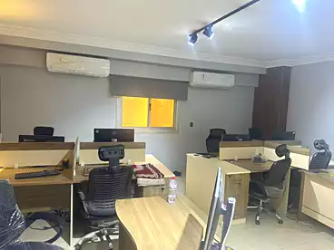 مكاتب للبيع في شارع الطيران، مدينة نصر، 165 متر