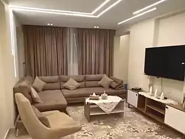 شقق للبيع في شارع العشرين، حدائق حلوان، 100 متر