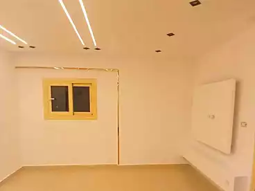 Roof For sale in Bianchi, El Bitash, 150 sqm