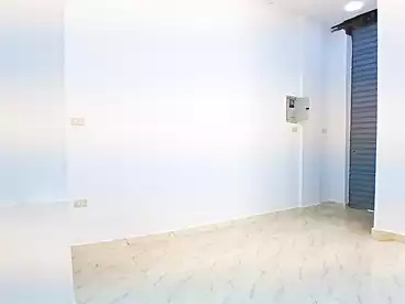 Commercial For rent in Khaled Ibn El Waleed St., Miami, 85 sqm
