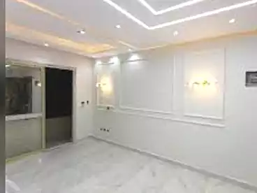 عقارات للإيجار في كامب شيزار، الاسكندرية، 90 متر
