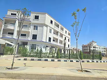 Duplex For sale in El Nady District - El Aqiq District, El Shorouk City, 455 sqm