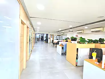 Offices For rent in El Nahda St., Sarayat El Maadi, 300 sqm