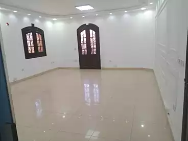 For sale in Street 66, Second Neighborhood, 250 sqm