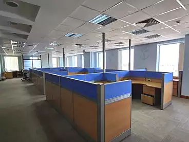 إداري للإيجار في شارع كورنيش النيل، قصر النيل، 1700 متر
