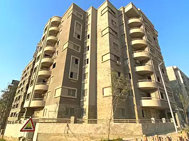 Residential For sale in Maadi Valley Compound - HCCD, Compounds in Maadi, 138 sqm