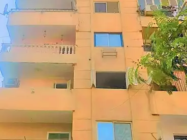 شقق للبيع في شارع عمرو بن العاص، المطبعة، 100 متر