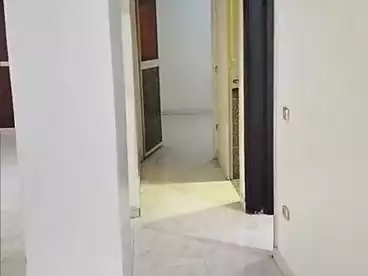 Apartments For sale in El Khamseen St., Nozha 2, 130 sqm