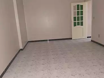 Apartments For rent in El Rashah St., El Matbaa, 100 sqm