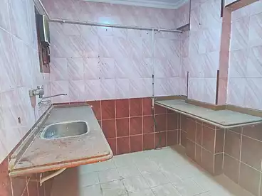 Apartments For sale in Gamal Abdel Nasser St., Miami, 165 sqm