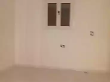 شقق للبيع في شارع الخمسين، النزهة 2، 150 متر
