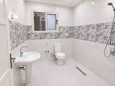 Apartments For rent in El Eshrein St., Ain Shams El Sharkia, 120 sqm