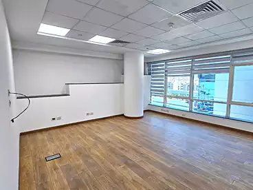 Administrative For rent in Southern 90th St., 90th Street, 220 sqm