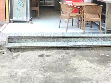 Shops For sale in Wali Al Ahd St., Hadayek El Koba, 22 sqm
