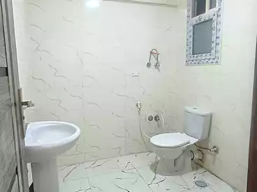شقق للبيع في شارع 27، النزهة 2، 130 متر