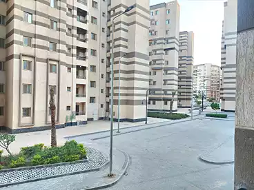 شقق للإيجار في فالي تاورز، كمبوندات في حدائق أكتوبر، 100 متر