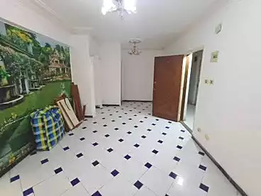 شقق للبيع في شارع قصر القويري، الهانوفيل، 100 متر