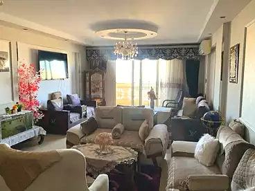 شقق للبيع في شارع بورسعيد، كامب شيزار، 170 متر