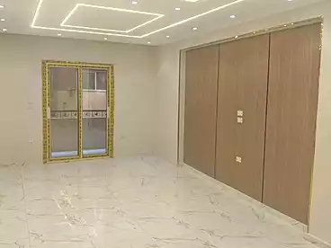 شقق للبيع في اللبيني، فيصل، 160 متر