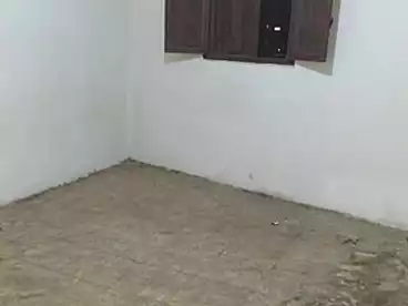 شقق للبيع في شارع أحمد عصمت، عين شمس، 100 متر
