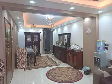 شقق للبيع في شارع محمود زكي، حلوان، 145 متر