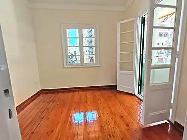عقارات للإيجار في شارع أبو قير - طريق الحرية، جناكليس، 150 متر