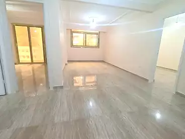 شقق للبيع في شارع جمال عبد الناصر، ميامي، 130 متر