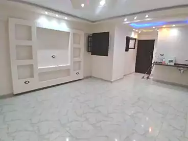 Offices For sale in El Saa'ah Sq, Victoria, 83 sqm
