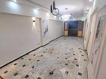 عقارات للبيع في طريق الجيش، سيدي بشر، 100 متر