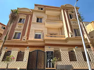 عقارات للبيع في شارع حسان بن ثابت، جنوب الاكاديميه (د)، 350 متر