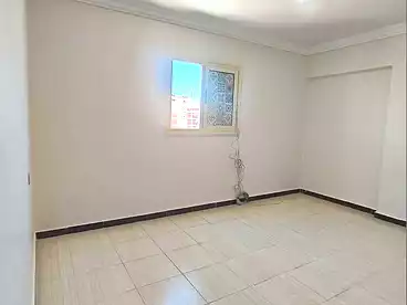 شقق للبيع في شارع خالد بن الوليد، سيدي بشر بحري، 100 متر