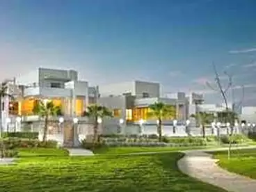شقة بحديقة للبيع في كمبوند كليوبترا سكوير - كليوبترا، كمبوند في ٦ اكتوبر، 173 متر