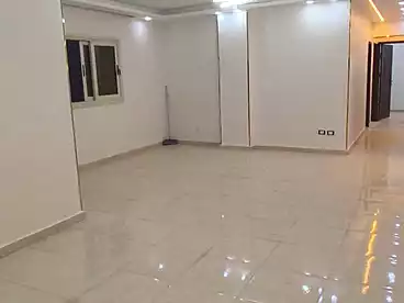 شقق للبيع في اللبيني، فيصل، 150 متر